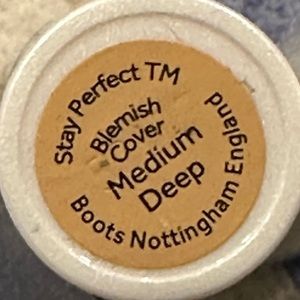 No 7 stay perfect blemish cover stick